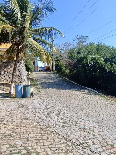 Trillex à Venda em Arraial do Cabo, Próximo à Praia: 3ª foto da galeria de imagens do imóvel