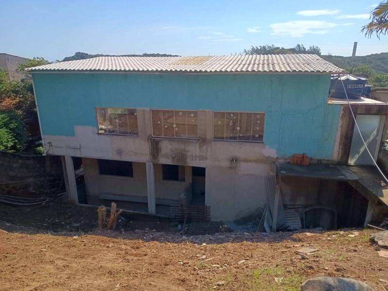 Trillex à Venda em Arraial do Cabo, Próximo à Praia: 14ª foto da galeria de imagens do imóvel
