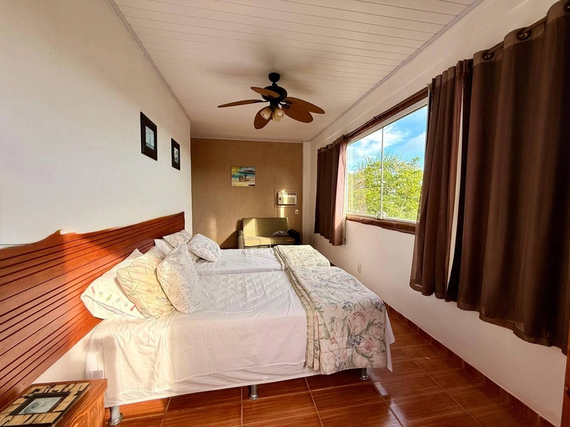 Casa a Venda - Ferradura: 47ª foto da galeria de imagens do imóvel