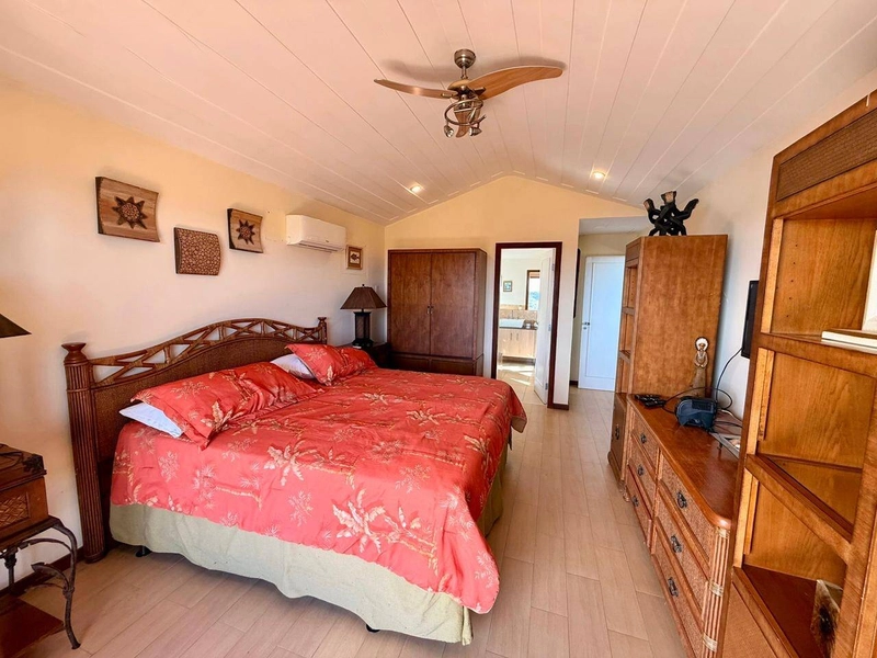 Casa a Venda - Ferradura: 40ª foto da galeria de imagens do imóvel