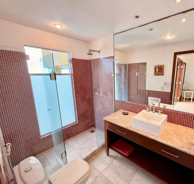 Casa a Venda - Ferradura: 6ª foto da galeria de imagens do imóvel