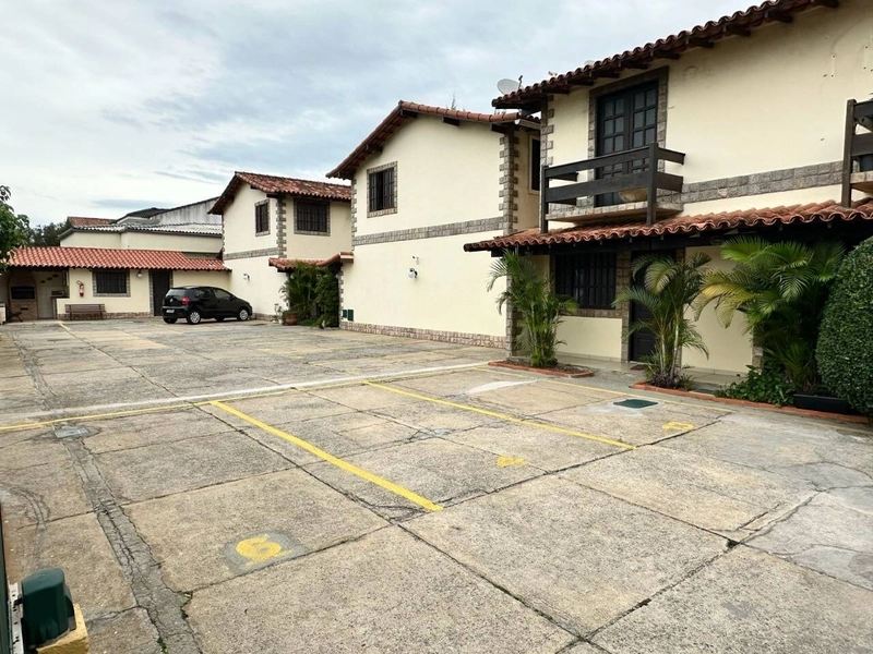 Casa duplex em condomínio à venda – Jardim Flamboyant: 2ª foto da galeria de imagens do imóvel