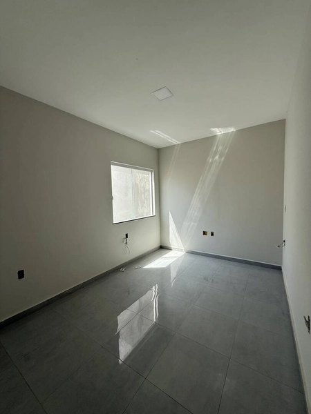 EXCELENTE CASA NA VILA DO PERO: 28ª foto da galeria de imagens do imóvel