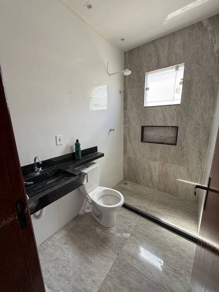 EXCELENTE CASA NA VILA DO PERO: 3ª foto da galeria de imagens do imóvel