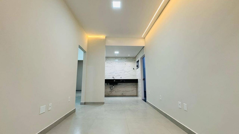 CASA A VENDA - VILA DO PERÓ: 6ª foto da galeria de imagens do imóvel