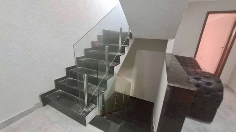 Triplex de Luxo em Condomínio em Unamar: 13ª foto da galeria de imagens do imóvel