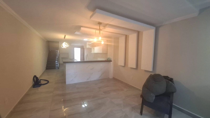 Triplex de Luxo em Condomínio em Unamar: 16ª foto da galeria de imagens do imóvel