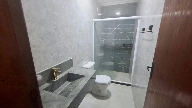 Triplex de Luxo em Condomínio em Unamar: 19ª foto da galeria de imagens do imóvel