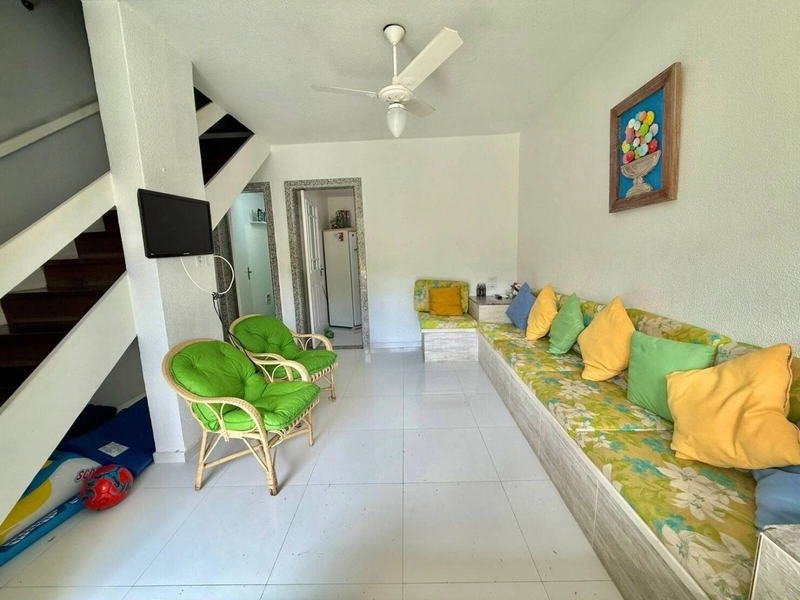 Casa à Venda – 2 Dormitórios Frente Canal Mobiliado: 4ª foto da galeria de imagens do imóvel