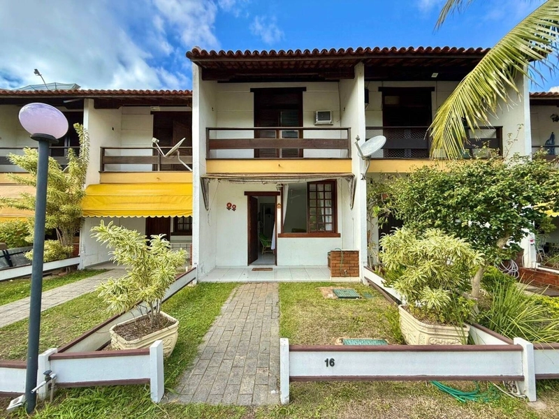 Casa à Venda – 2 Dormitórios Frente Canal Mobiliado: 1ª foto da galeria de imagens do imóvel