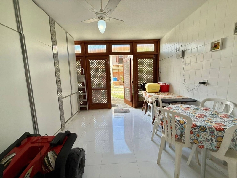 Casa à Venda – 2 Dormitórios Frente Canal Mobiliado: 8ª foto da galeria de imagens do imóvel