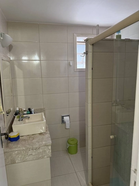 Casa em Condomínio no Peró – 3 Quartos, Varanda e a 2 minutos da Praia!: 6ª foto da galeria de imagens do imóvel