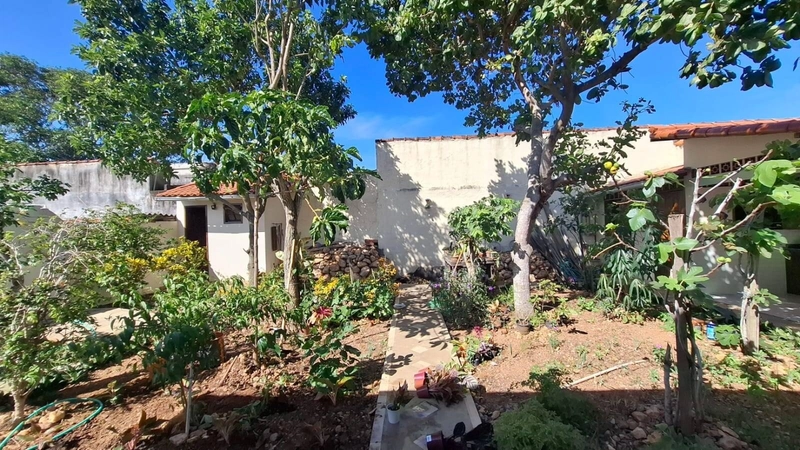 CASA COM QUINTAL NO BALNÉARIO DAS CONCHAS: 8ª foto da galeria de imagens do imóvel