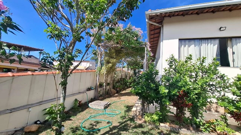 CASA COM QUINTAL NO BALNÉARIO DAS CONCHAS: 27ª foto da galeria de imagens do imóvel