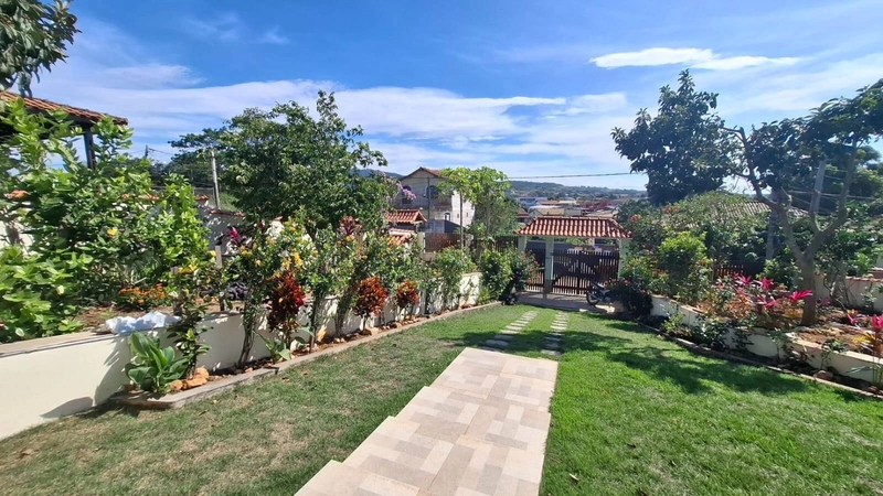 CASA COM QUINTAL NO BALNÉARIO DAS CONCHAS: 25ª foto da galeria de imagens do imóvel