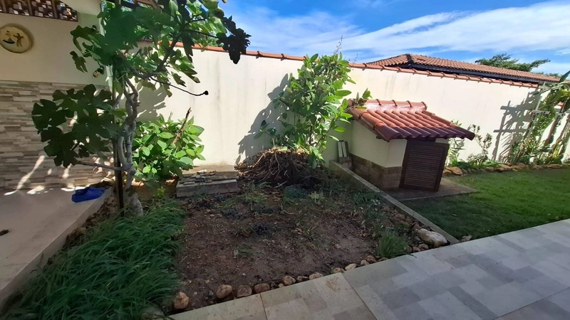CASA COM QUINTAL NO BALNÉARIO DAS CONCHAS: 26ª foto da galeria de imagens do imóvel