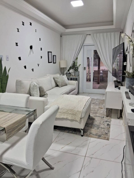Casa em condomínio fechado em Unamar.: 1ª foto da galeria de imagens do imóvel