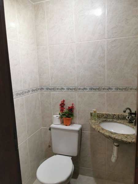 Casa com 2 suítes - Conforto à Beira do Canal em Peró: 10ª foto da galeria de imagens do imóvel