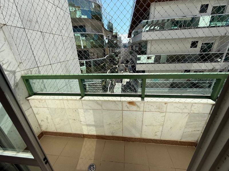 Apartamento Amplo e Varandado a 1 Minuto da Praia: 29ª foto da galeria de imagens do imóvel