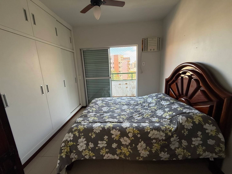 Apartamento Amplo e Varandado a 1 Minuto da Praia: 33ª foto da galeria de imagens do imóvel