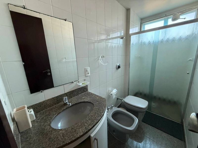 Apartamento Amplo e Varandado a 1 Minuto da Praia: 27ª foto da galeria de imagens do imóvel