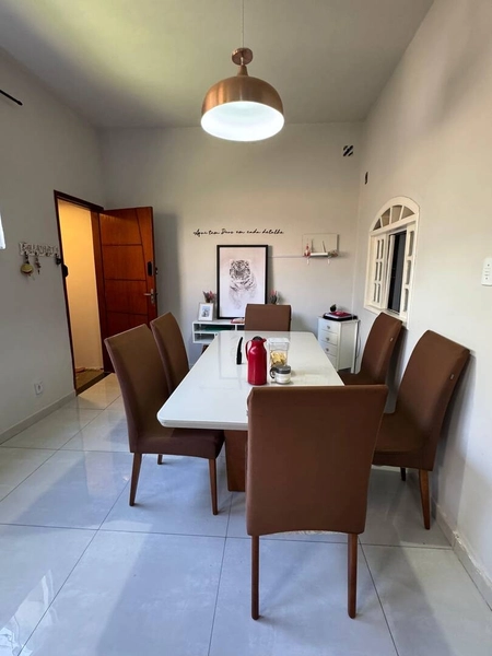 Casa à venda de frente para a lagoa, Porto da Aldeia,São Pedro da Aldeia-RJ: 2ª foto da galeria de imagens do imóvel