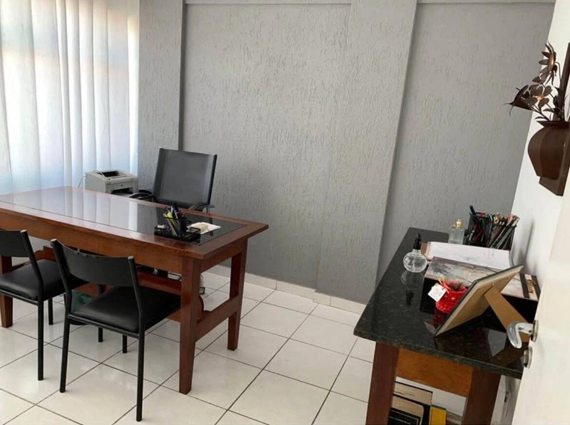 Sala a venda e ou locação Centro de Cabo Frio: 5ª foto da galeria de imagens do imóvel