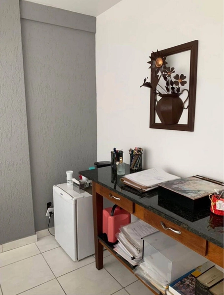 Sala a venda e ou locação Centro de Cabo Frio: 2ª foto da galeria de imagens do imóvel