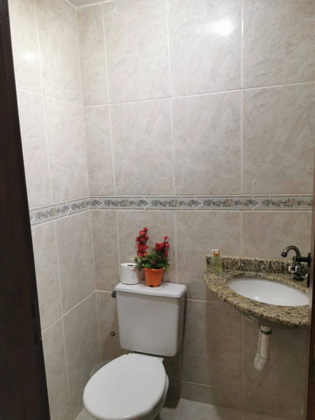 Casa com 2 suítes - Conforto à Beira do Canal em Peró: 10ª foto da galeria de imagens do imóvel
