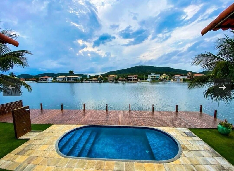 Casa com 2 suítes - Conforto à Beira do Canal em Peró: 2ª foto da galeria de imagens do imóvel
