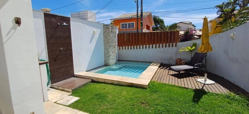 Residência Exclusiva à Beira da Lagoa – Sofisticação e Privacidade: 7ª foto da galeria de imagens do imóvel