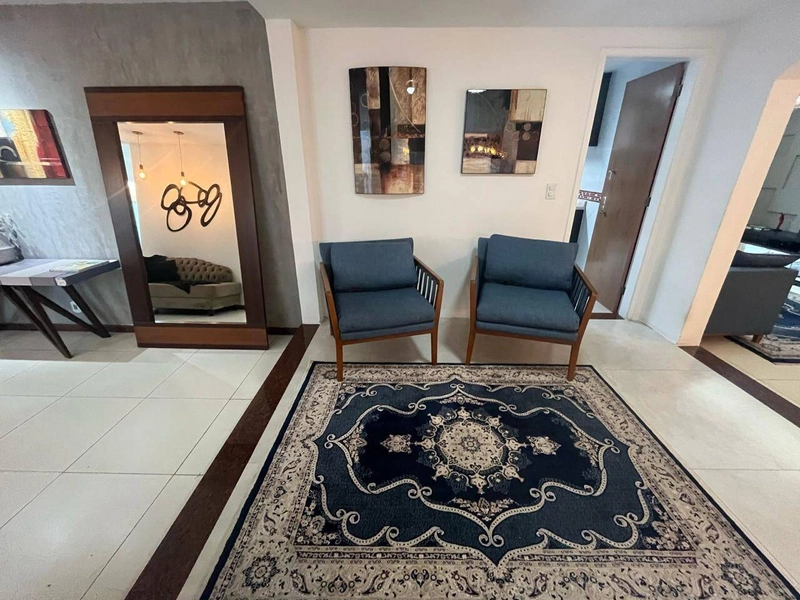 Residência Exclusiva à Beira da Lagoa – Sofisticação e Privacidade: 17ª foto da galeria de imagens do imóvel