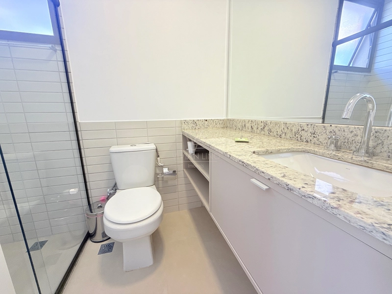 Casa 4 suítes com piscina no canal navegável, Aretê Búzios: 22ª foto da galeria de imagens do imóvel