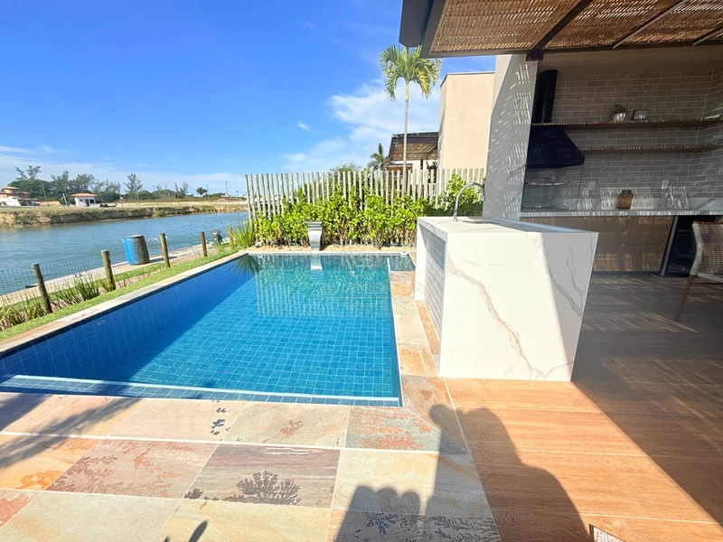 Casa 4 suítes com piscina no canal navegável, Aretê Búzios: 35ª foto da galeria de imagens do imóvel