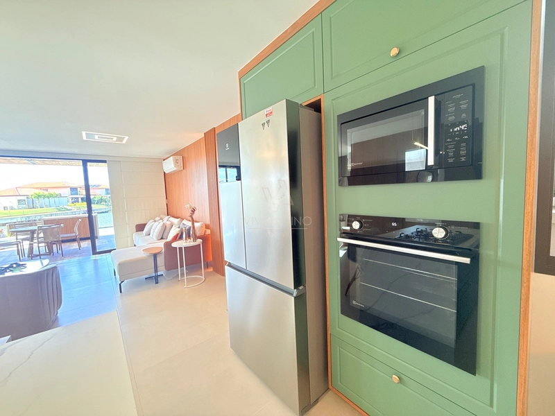 Casa 4 suítes com piscina no canal navegável, Aretê Búzios: 29ª foto da galeria de imagens do imóvel