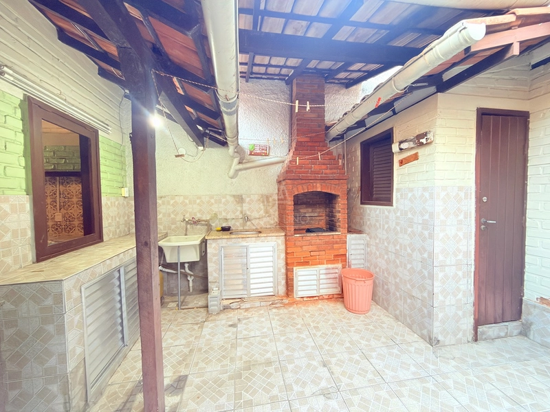 Casa 3 quartos, 1 suíte em condomínio fechado nas Palmeiras, Cabo Frio: 5ª foto da galeria de imagens do imóvel