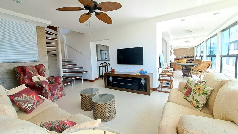Cobertura Exclusiva Venda Cabo Frio a 80m do Mar: 7ª foto da galeria de imagens do imóvel