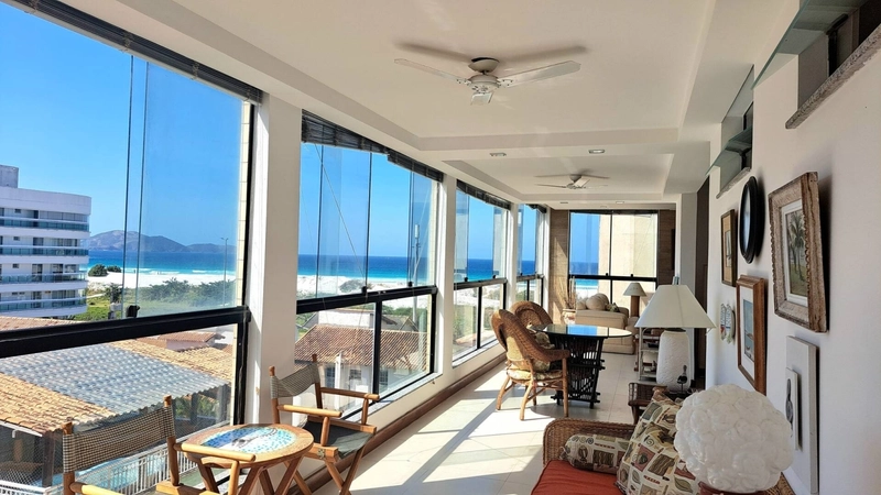 Cobertura Exclusiva Venda Cabo Frio a 80m do Mar: 3ª foto da galeria de imagens do imóvel