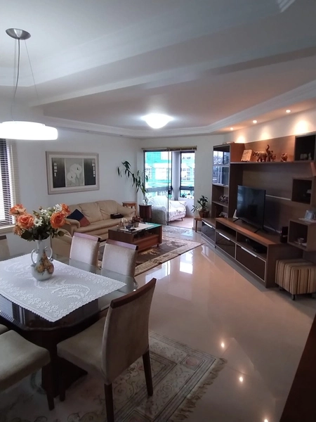 APARTAMENTO NO CENTRO DE CHAPECÓ: 1ª foto da galeria de imagens do imóvel