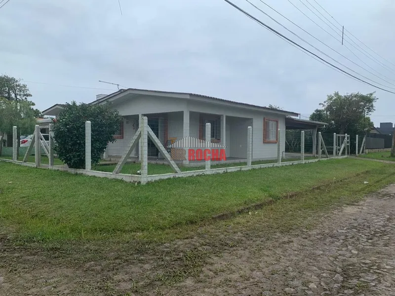 CASA DE ESQUINA EM PRAIA ARROIO TEIXEIRA!: 1ª foto da galeria de imagens do imóvel