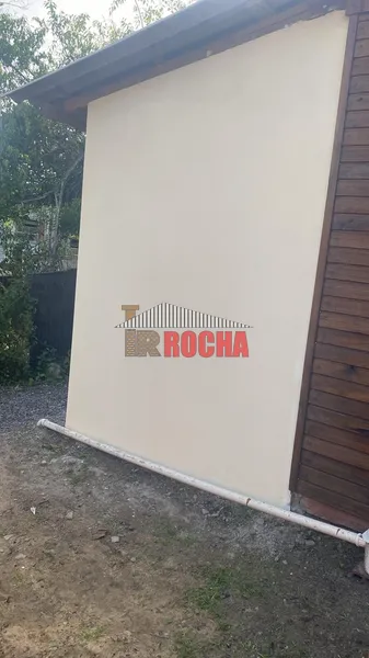 EXCLUSIVO! CASA DE MADEIRA EM PRAIA DE ARROIO TEIXEIRA!: 9ª foto da galeria de imagens do imóvel