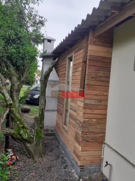 EXCLUSIVO! CASA DE MADEIRA EM PRAIA DE ARROIO TEIXEIRA!: 6ª foto da galeria de imagens do imóvel