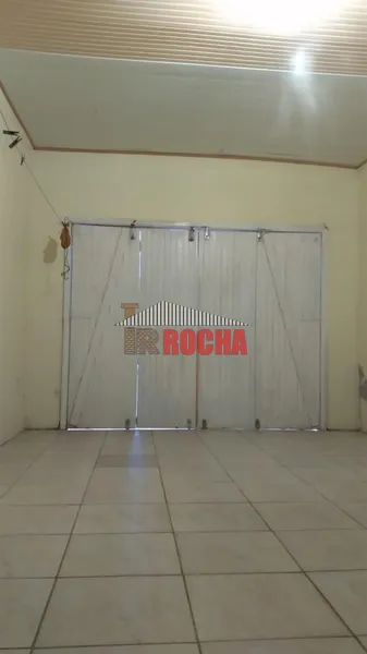 CASA COM AMPLO TERRENO DE ESQUINA 1 QUADRA DO MAR!: 16ª foto da galeria de imagens do imóvel