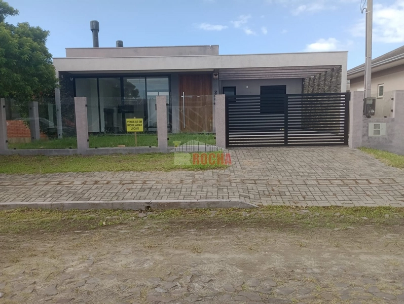 CASA DE ALTO PADRÃO EM PRAIA DE ARROIO TEIXEIRA!: 2ª foto da galeria de imagens do imóvel