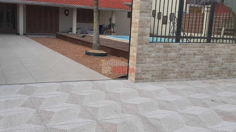 OFERTA! LINDA CASA COM PISCINA  EM PRAIA ARROIO TEIXEIRA!: 2ª foto da galeria de imagens do imóvel