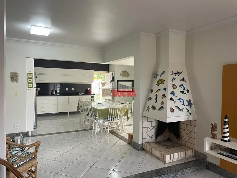 AMPLA CASA PRÓXIMA AO MAR EM ARROIO TEIXEIRA!: 8ª foto da galeria de imagens do imóvel