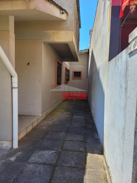 SOBRADO DE ESQUINA A 1 QUADRA DO MAR!: 7ª foto da galeria de imagens do imóvel