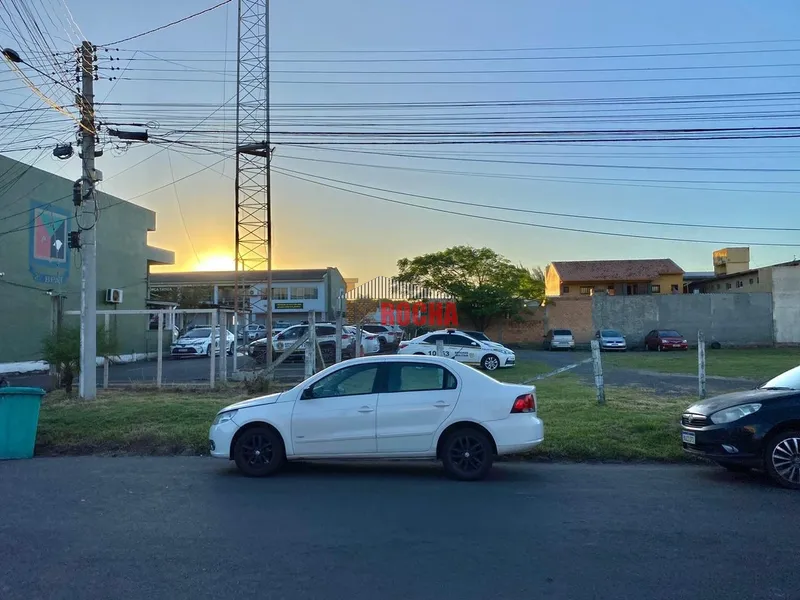 INVISTA! UMA CASA RESIDENCIAL E 8 APARTAMENTOS EM CAPÃO DA CANOA!: 9ª foto da galeria de imagens do imóvel