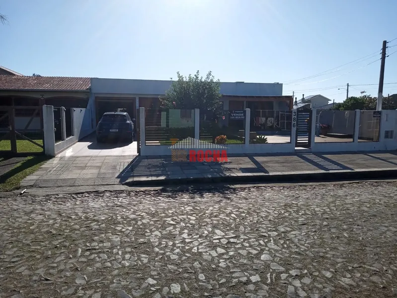 CASA COM PISCINA A POUCOS METROS DO MAR!: 32ª foto da galeria de imagens do imóvel