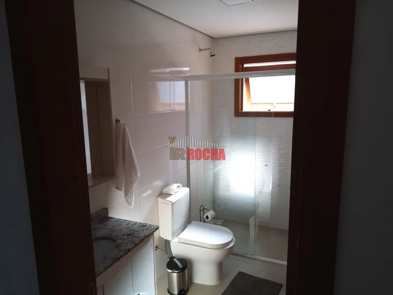 CASA COM PISCINA A POUCOS METROS DO MAR!: 19ª foto da galeria de imagens do imóvel